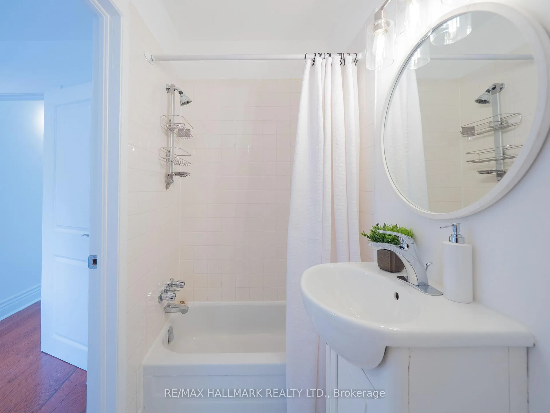 Photo 43 of 49 Fulton Avenue, Toronto, Playter Estates-Danforth — HOMEH