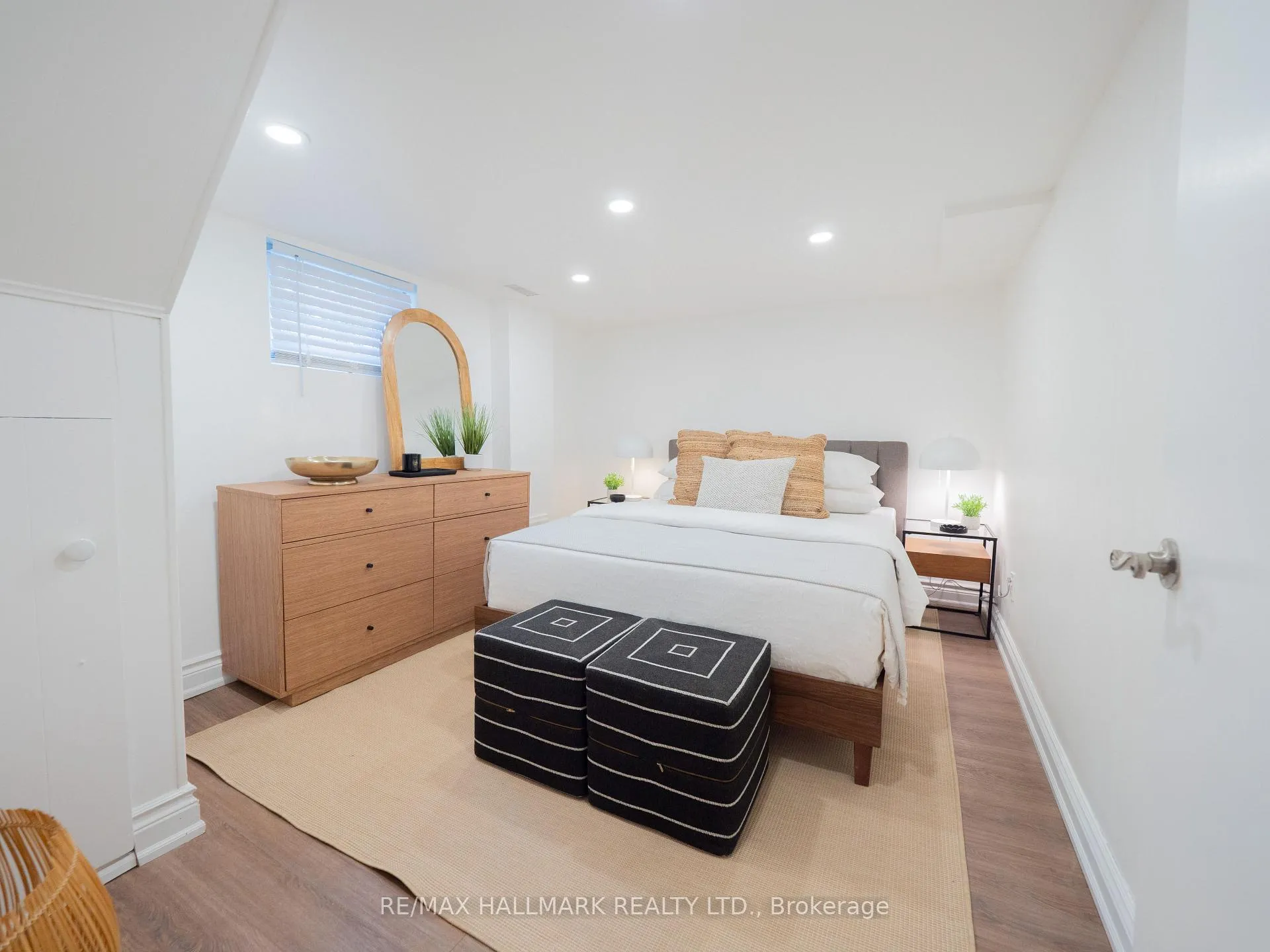 Photo 45 of 49 Fulton Avenue, Toronto, Playter Estates-Danforth — HOMEH
