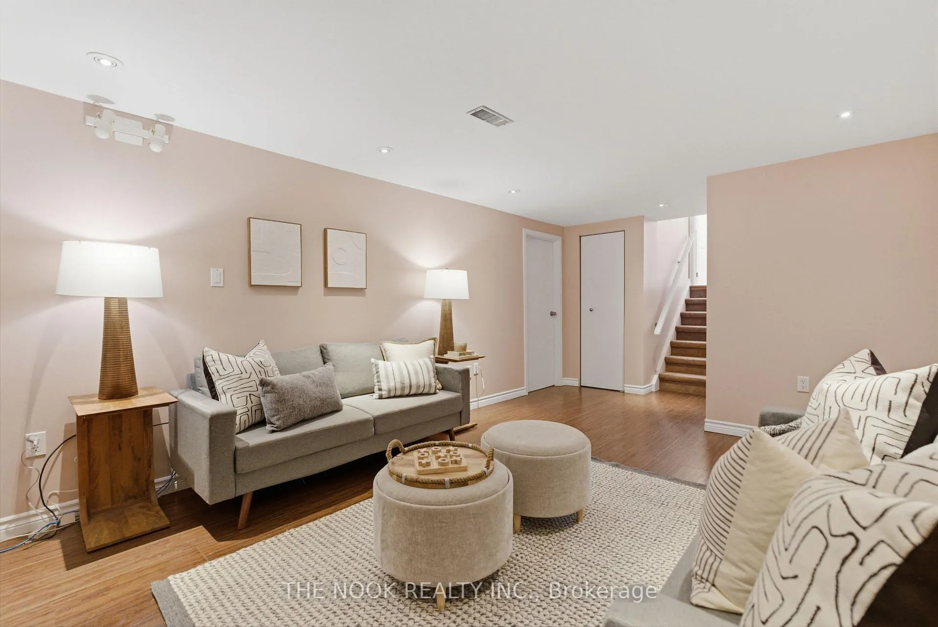 Photo 28 of 13 Lambard Crescent, Ajax, South East — HOMEH
