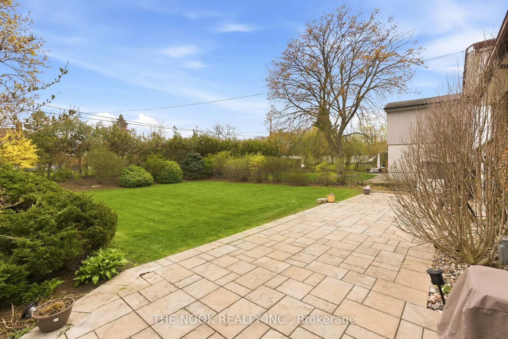 Photo 29 of 13 Lambard Crescent, Ajax, South East — HOMEH