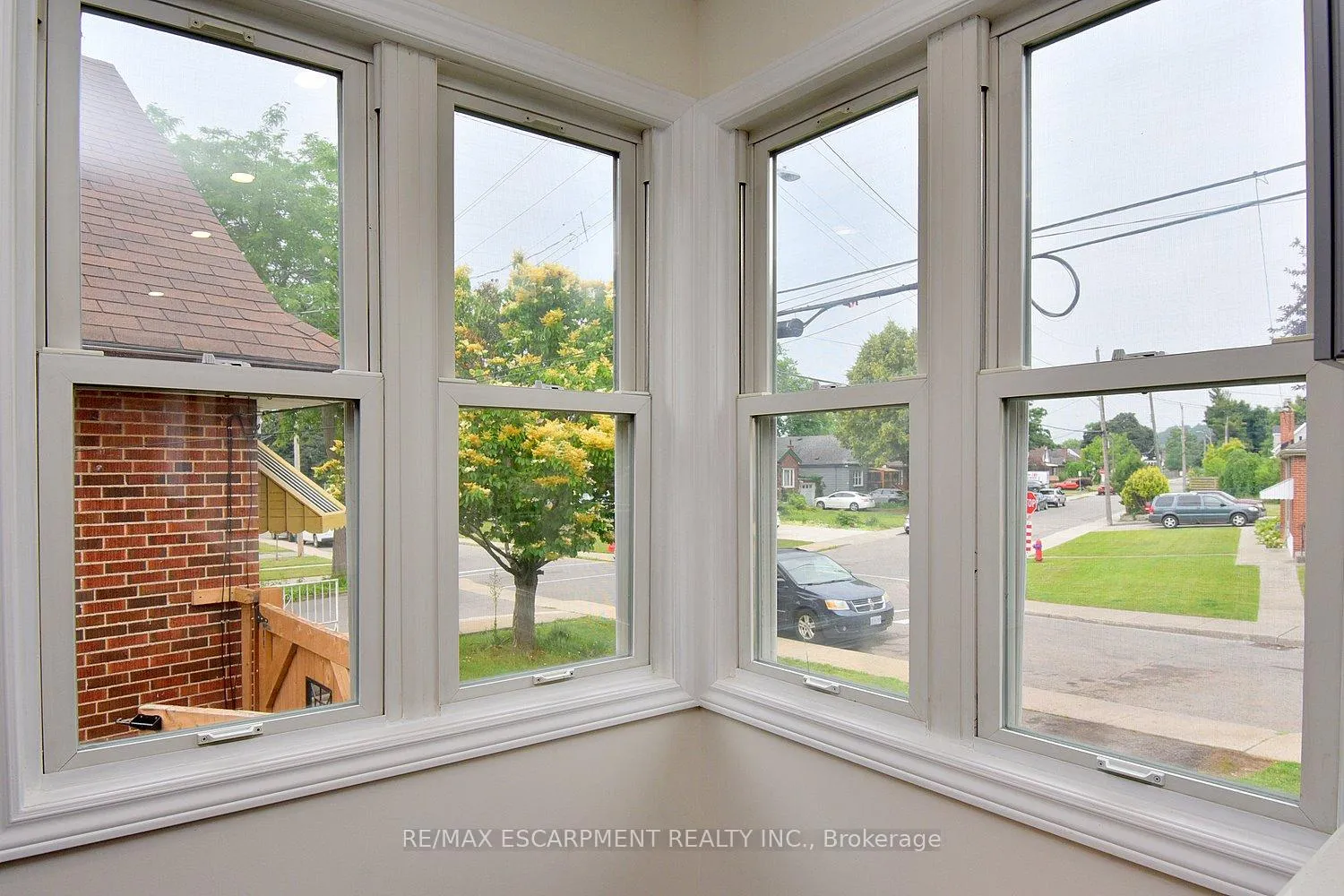 Photo 16 of 45 Dunkirk Drive, Hamilton, Rosedale — HOMEH