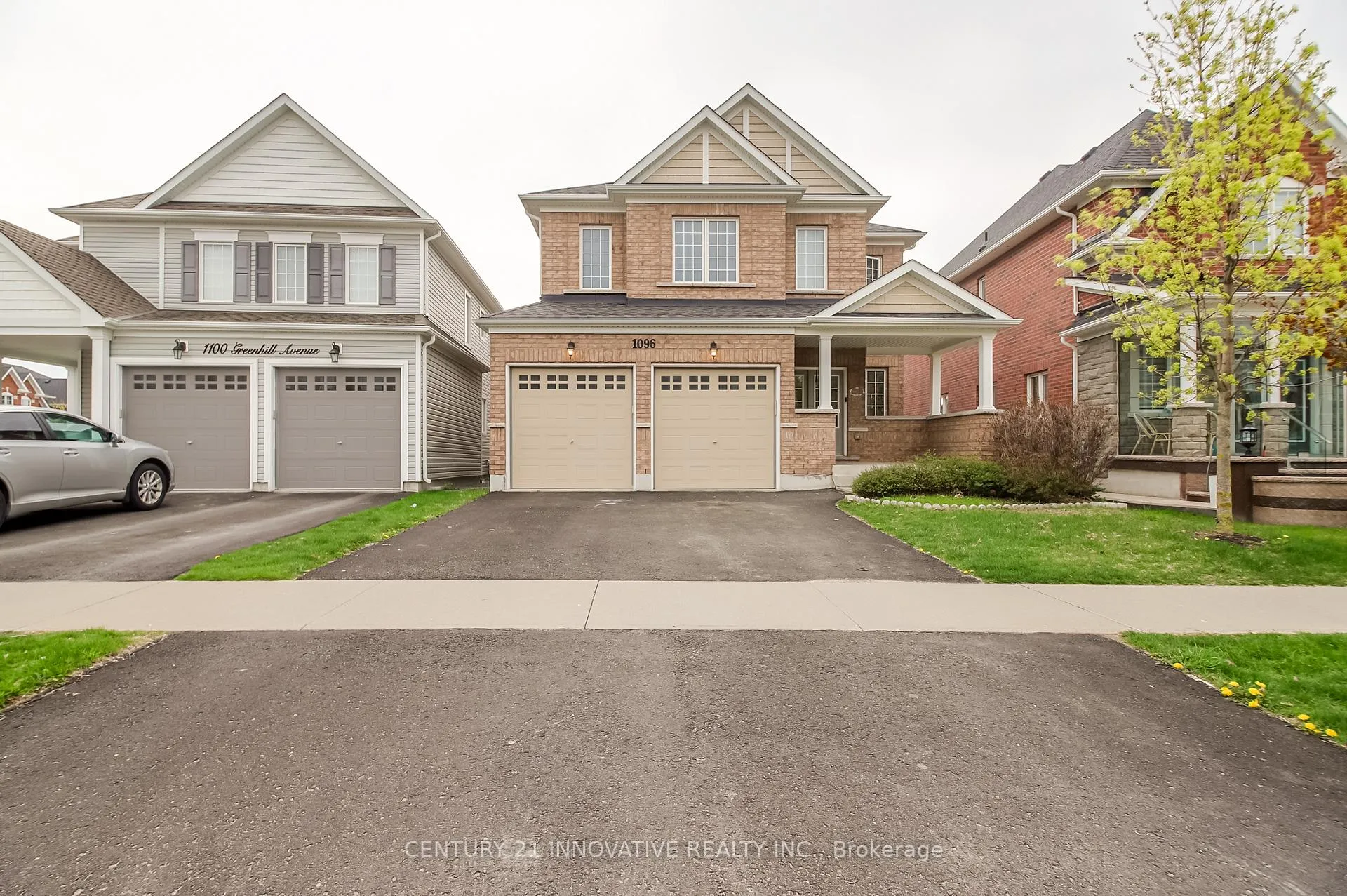 Photo 3 of 1096 Greenhill Avenue, Oshawa, Windfields — HOMEH