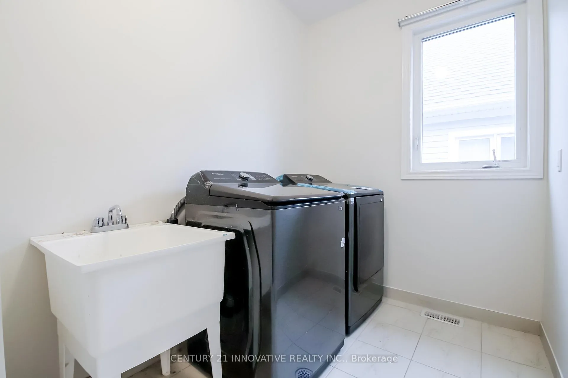 Photo 44 of 1096 Greenhill Avenue, Oshawa, Windfields — HOMEH