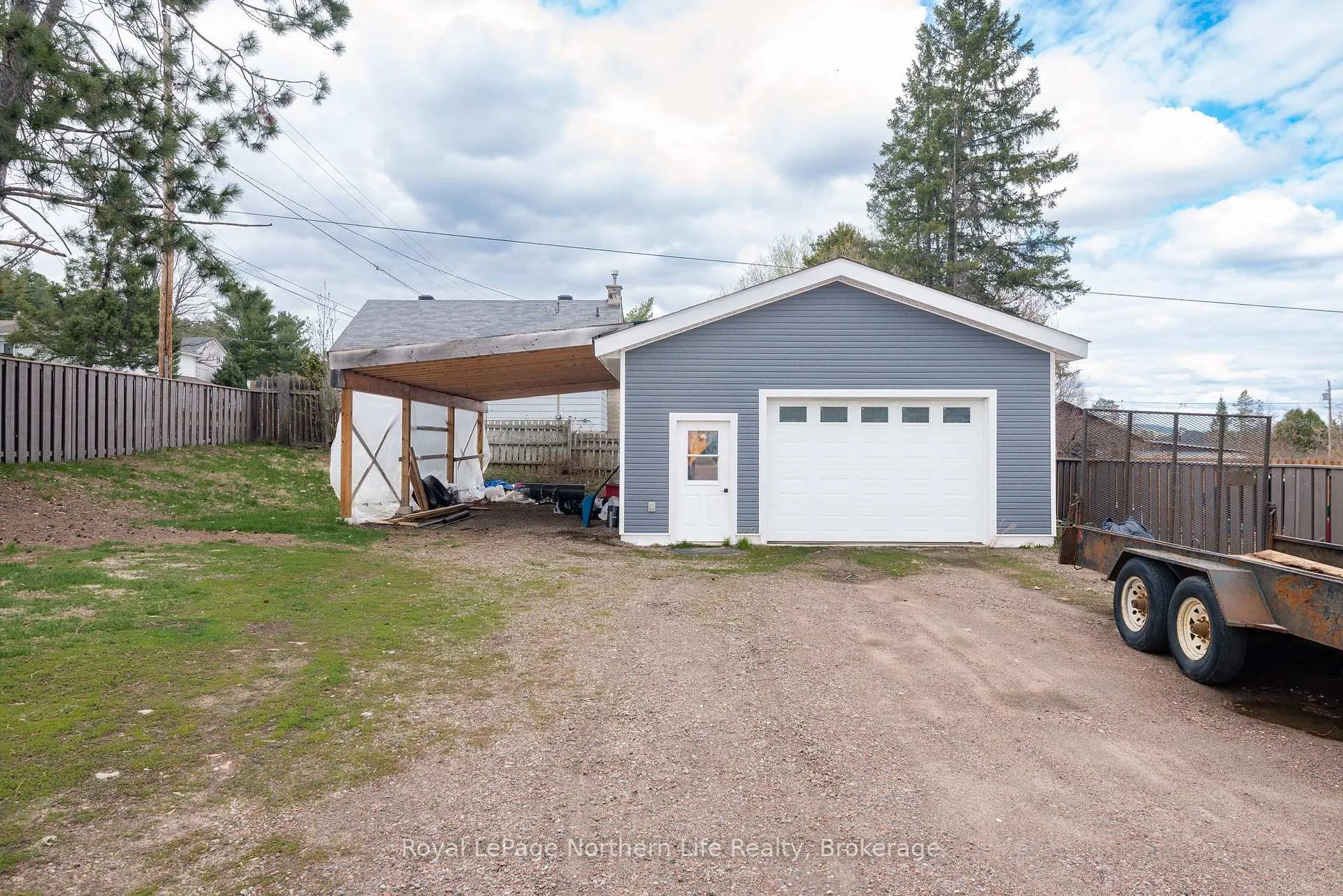 Photo 7 of 781 Brydges Street, Mattawa — HOMEH