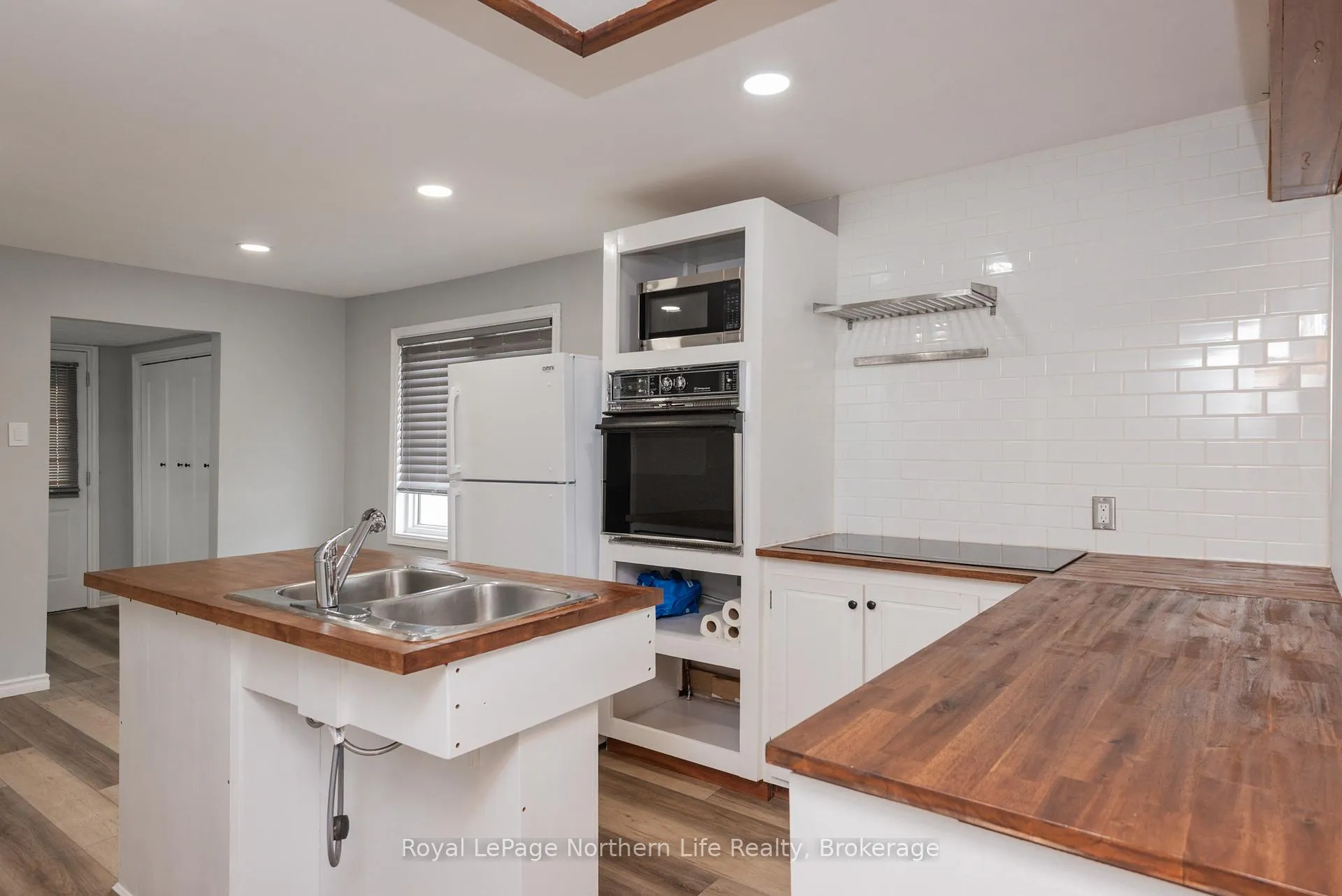 Photo 15 of 781 Brydges Street, Mattawa — HOMEH