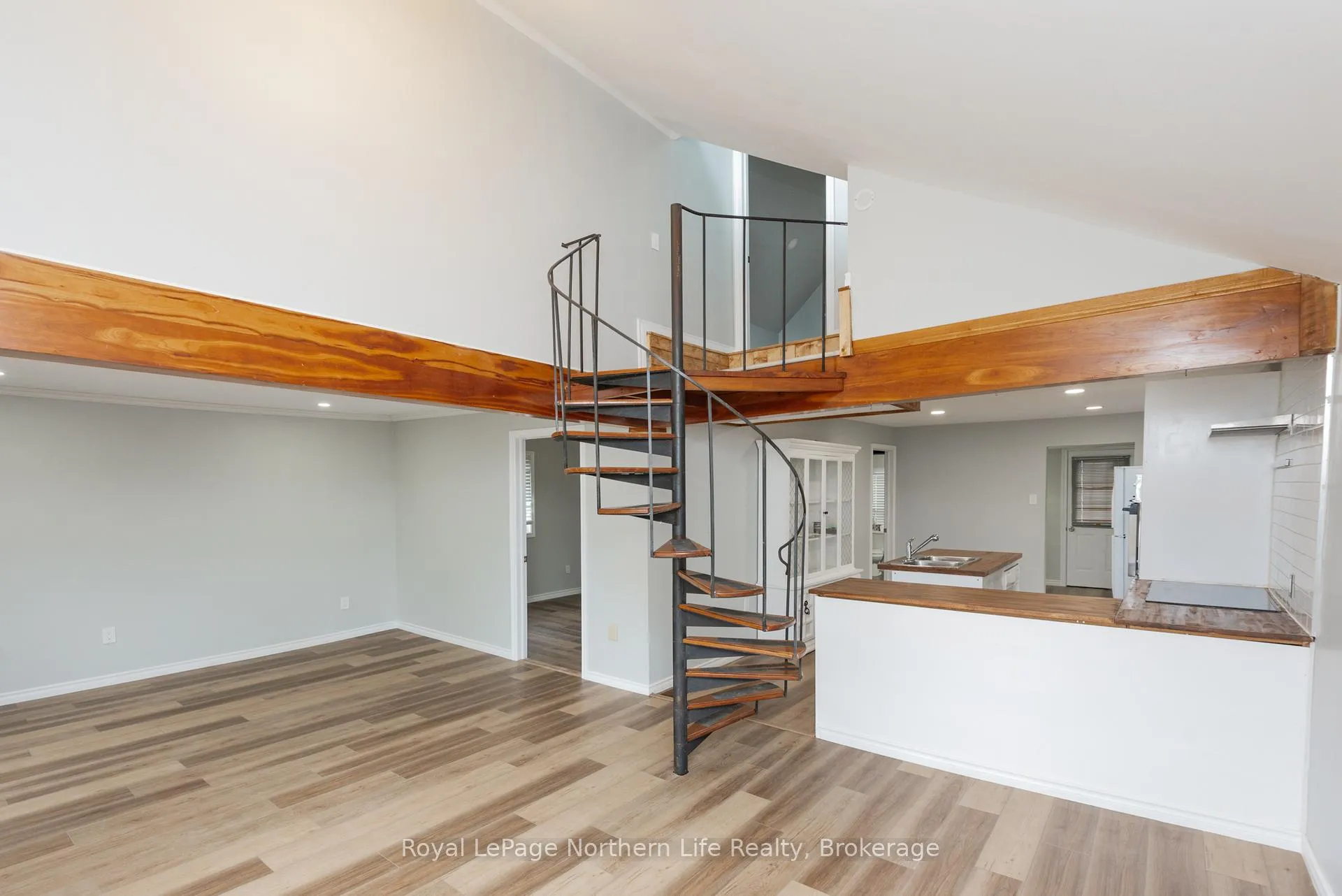 Photo 18 of 781 Brydges Street, Mattawa — HOMEH