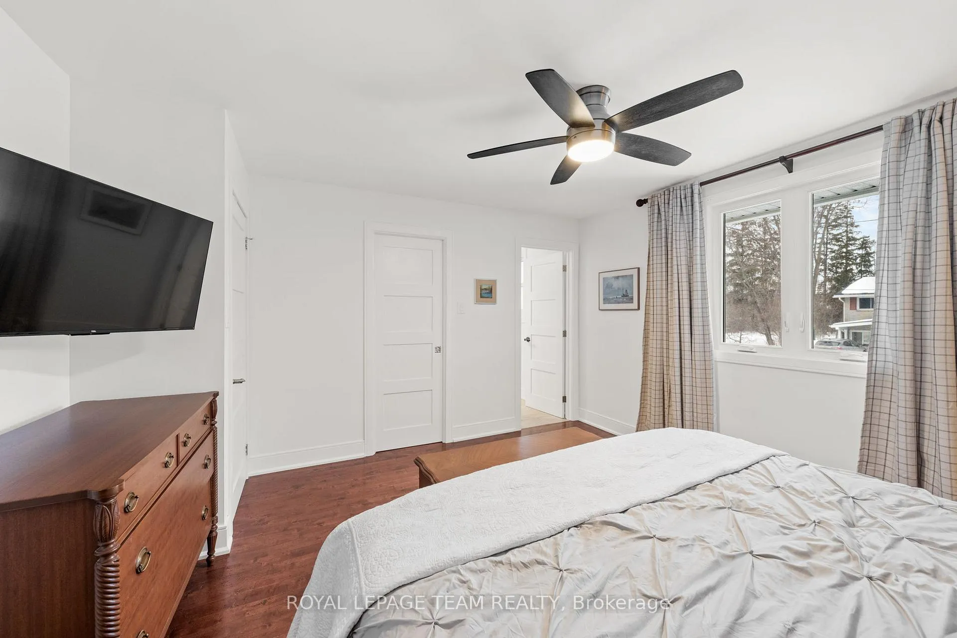 Photo 19 of 28 Maplehill Way, Ottawa, Manotick Village & Manotick Estates — HOMEH