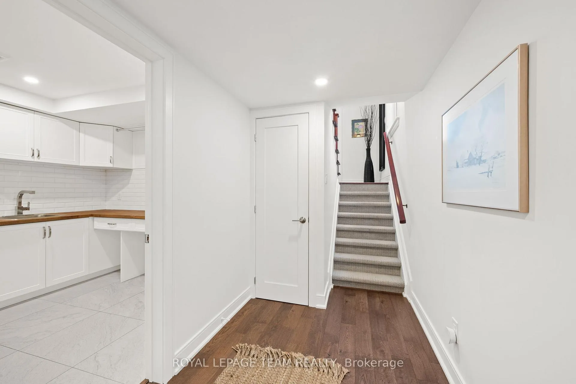 Photo 26 of 28 Maplehill Way, Ottawa, Manotick Village & Manotick Estates — HOMEH