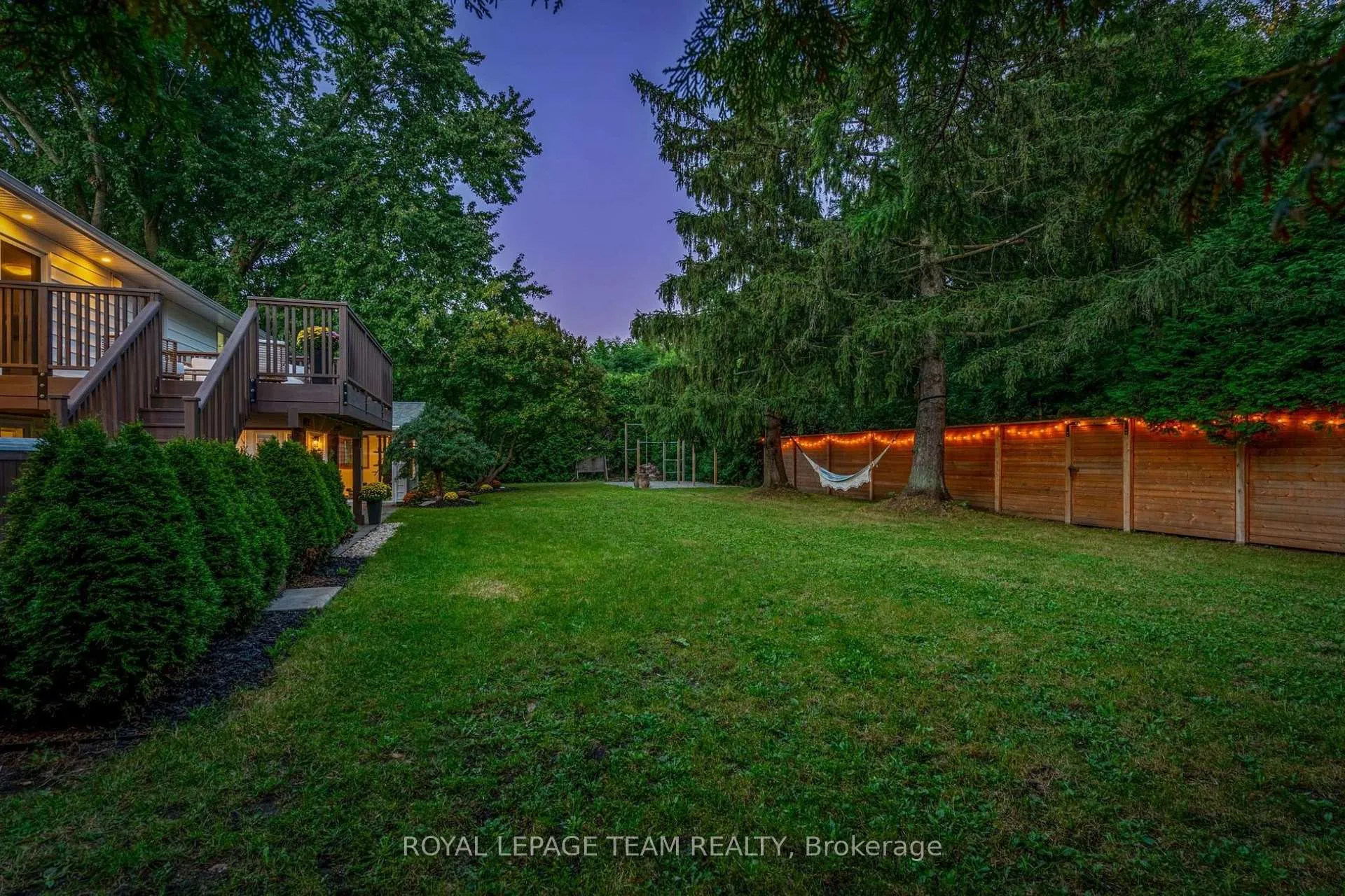 Photo 40 of 28 Maplehill Way, Ottawa, Manotick Village & Manotick Estates — HOMEH