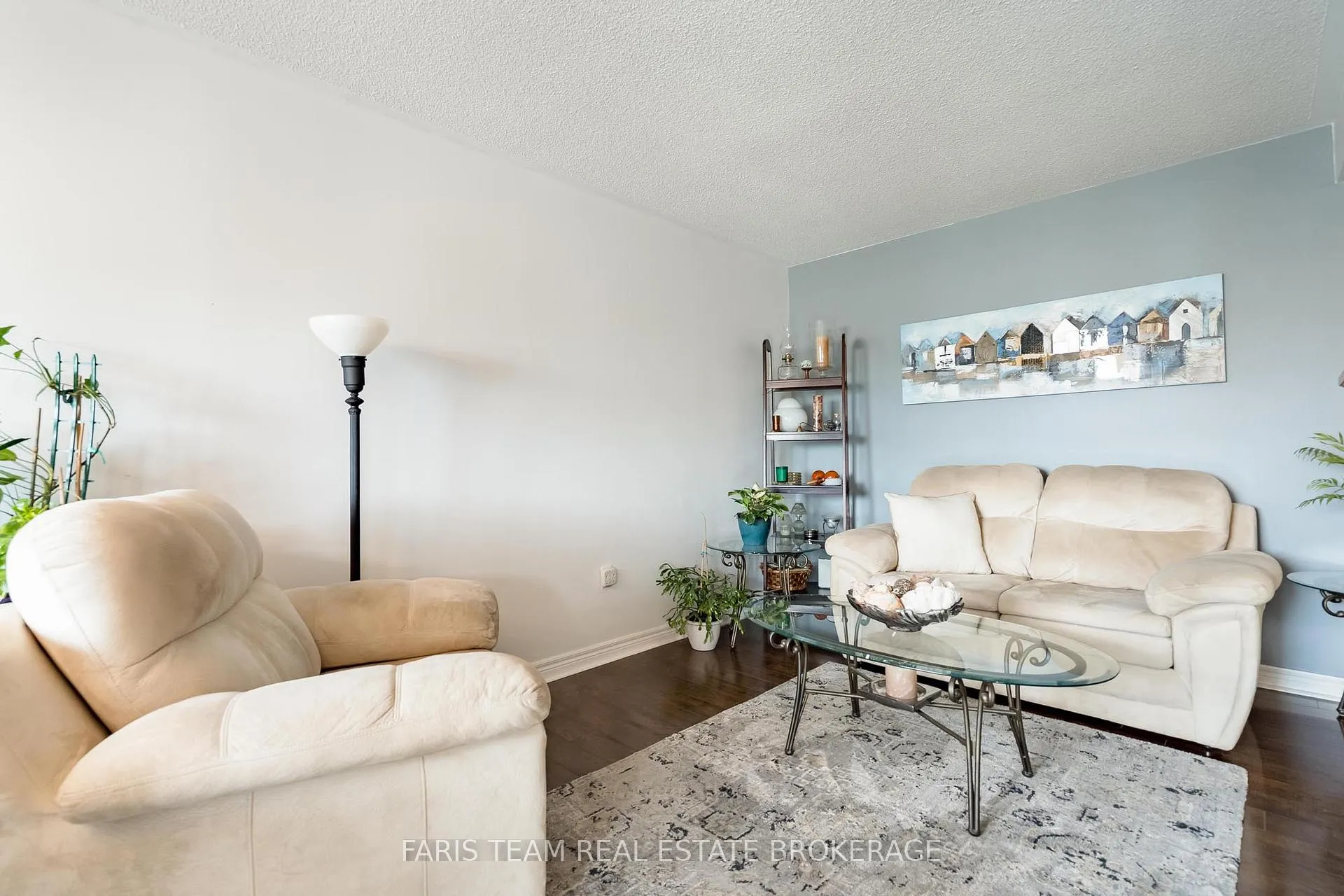 Photo 15 of 128 Holgate Street, Barrie, Allandale — HOMEH