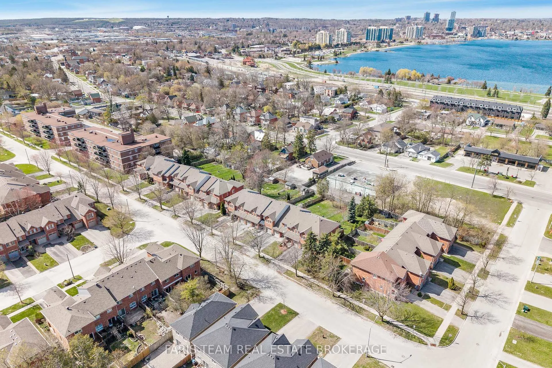 Photo 42 of 128 Holgate Street, Barrie, Allandale — HOMEH