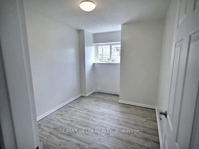 Photo 9 of Unit 105B, 2044 Arrowsmith Drive, Ottawa, Beacon Hill South — HOMEH