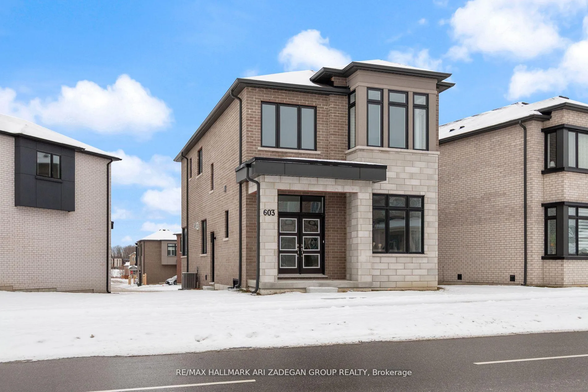 Photo 2 of Unit LF, 603 Riverland Avenue, Markham, Cornell — HOMEH