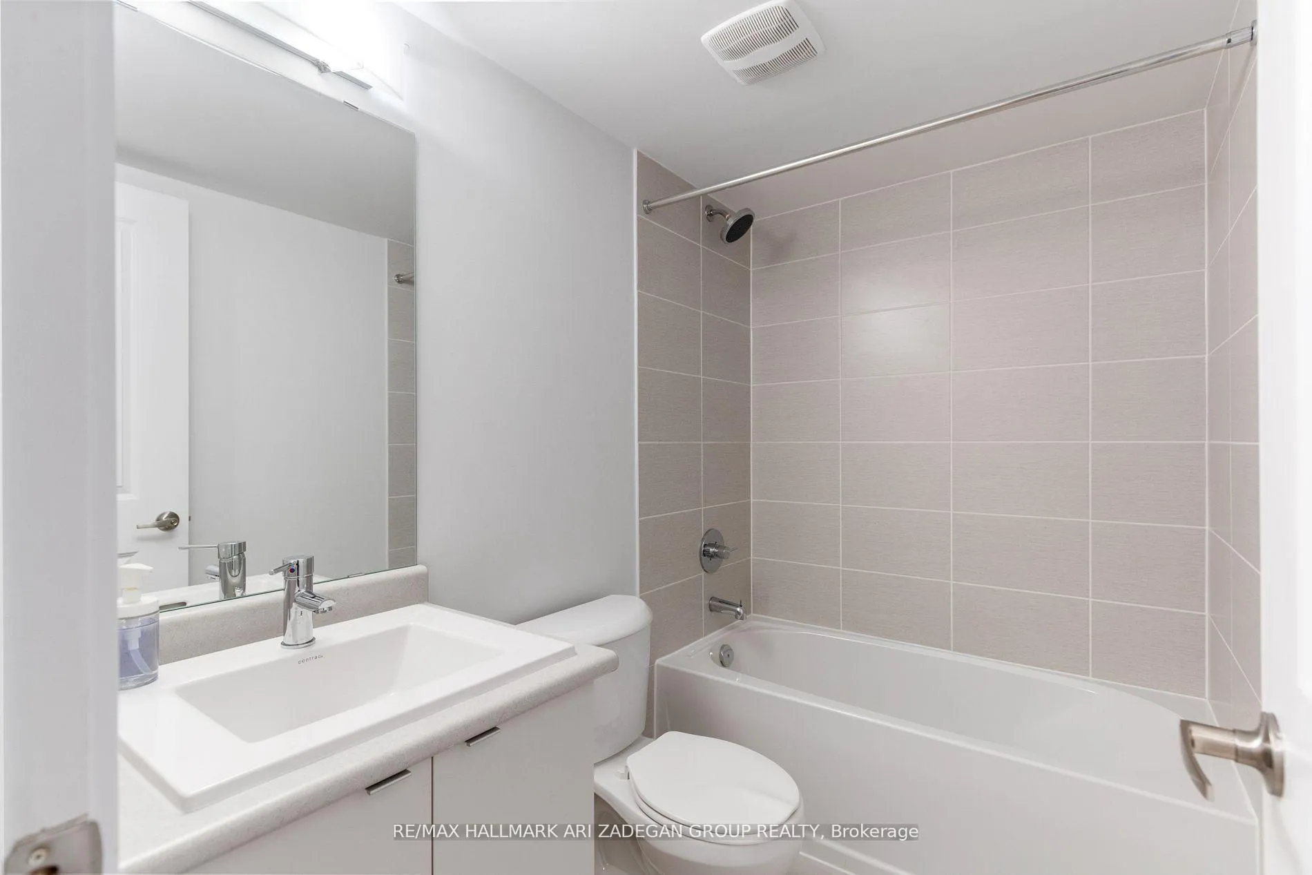 Photo 14 of Unit LF, 603 Riverland Avenue, Markham, Cornell — HOMEH