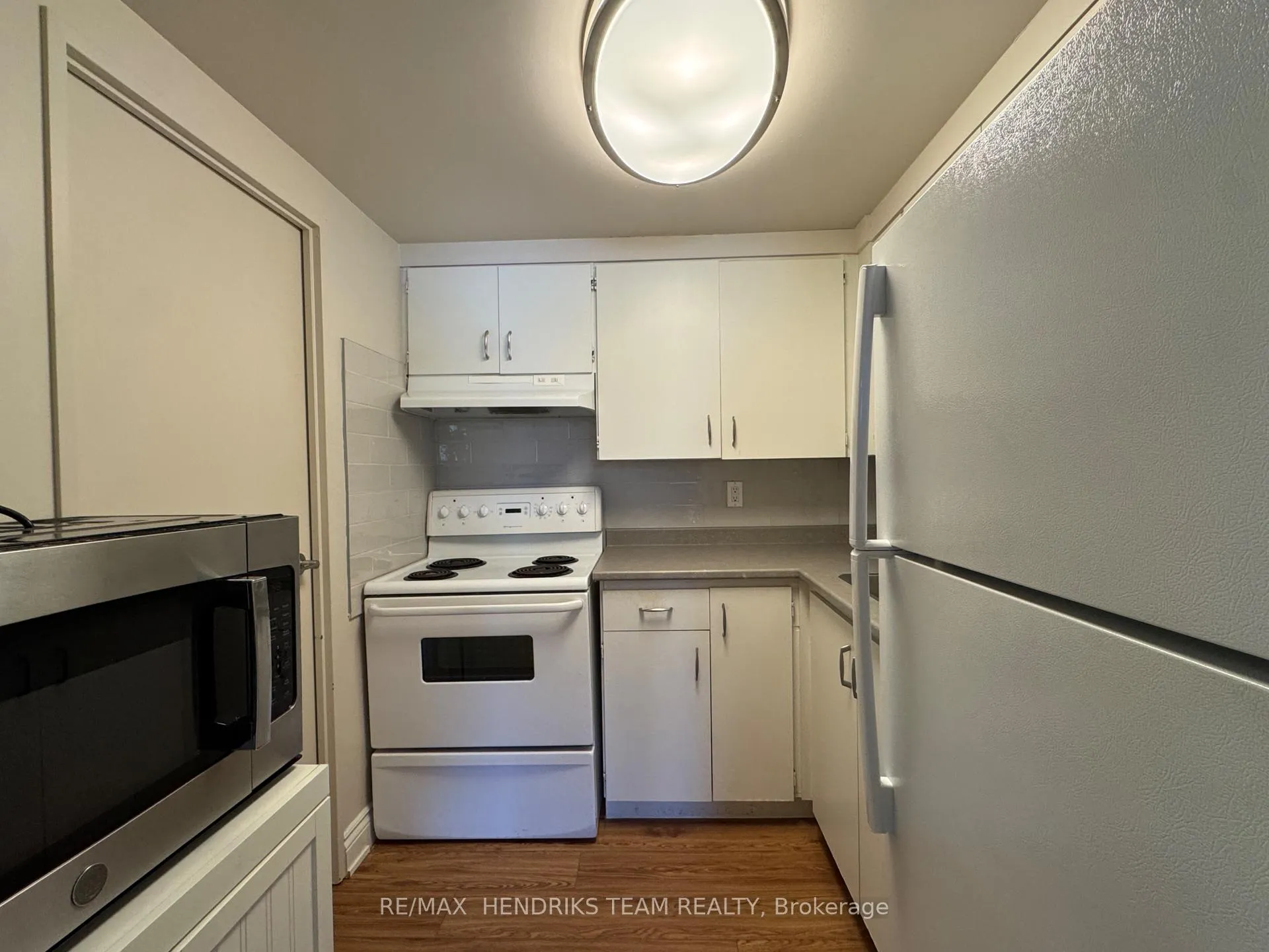 Photo 2 of Unit 111, 16 Capner Street, St. Catharines, Oakdale — HOMEH