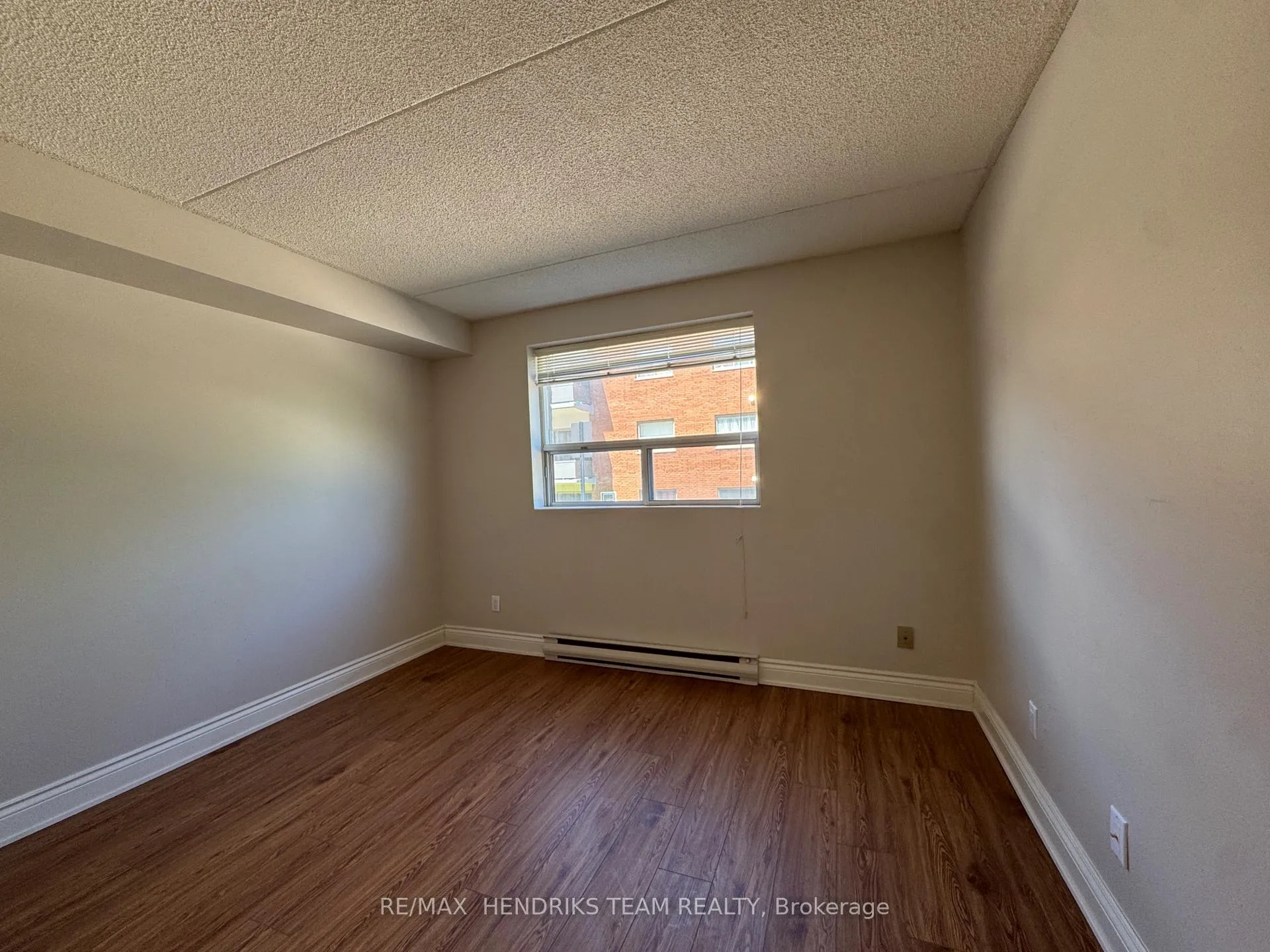 Photo 10 of Unit 111, 16 Capner Street, St. Catharines, Oakdale — HOMEH