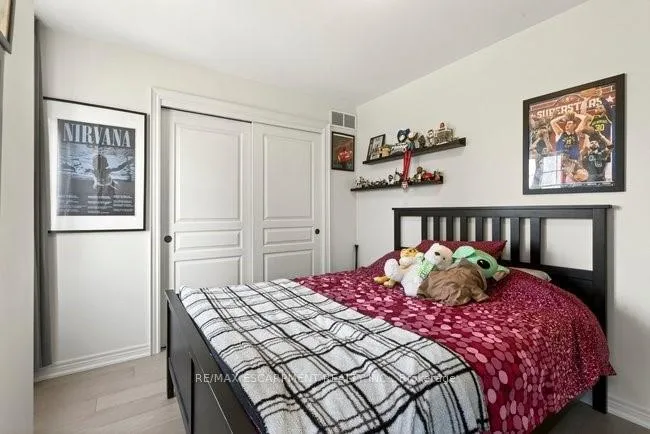 Photo 34 of 39 Durksen Drive, St. Catharines, Downtown — HOMEH
