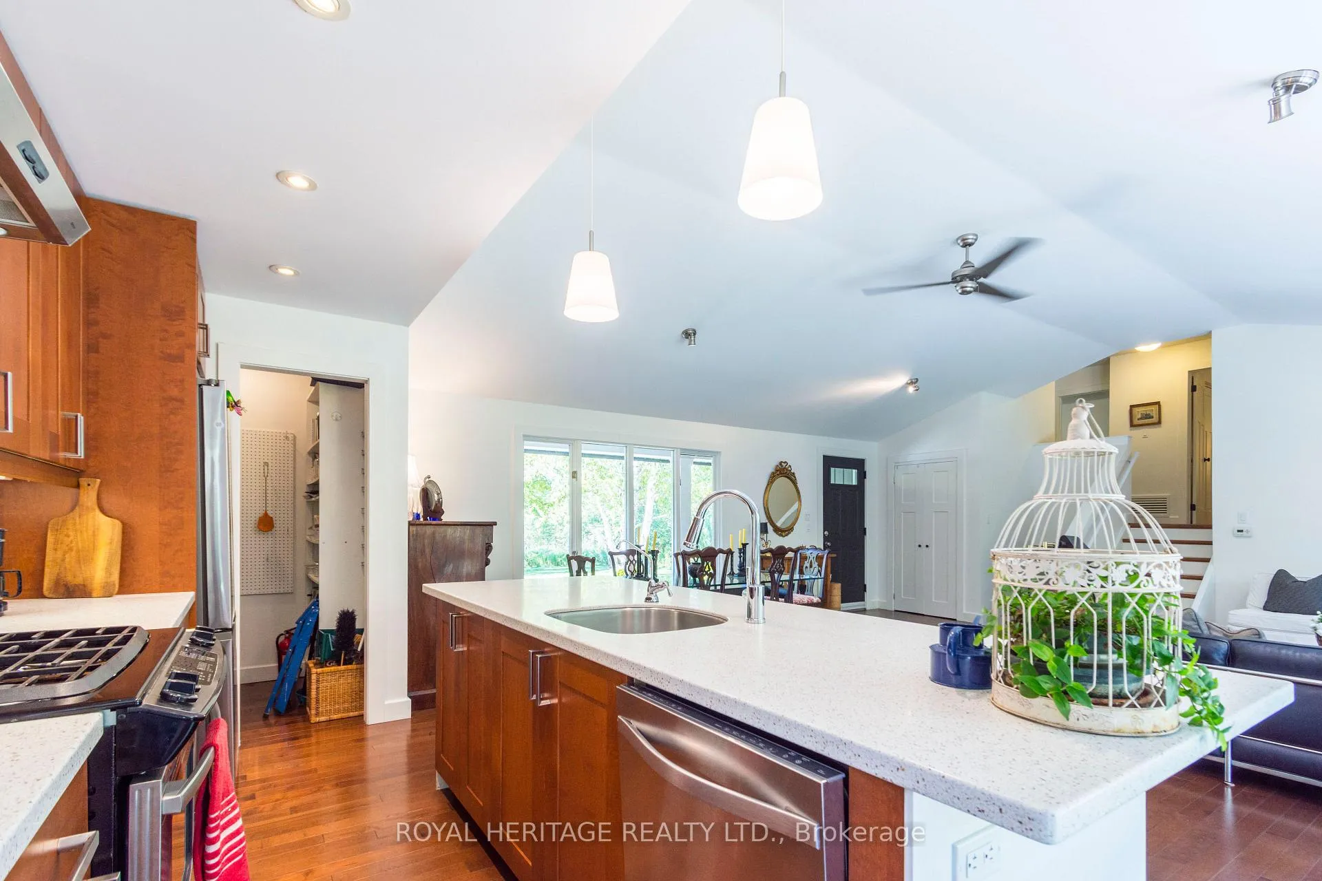 Photo 24 of 32 Mallory Road, Prince Edward County, Hallowell Ward — HOMEH