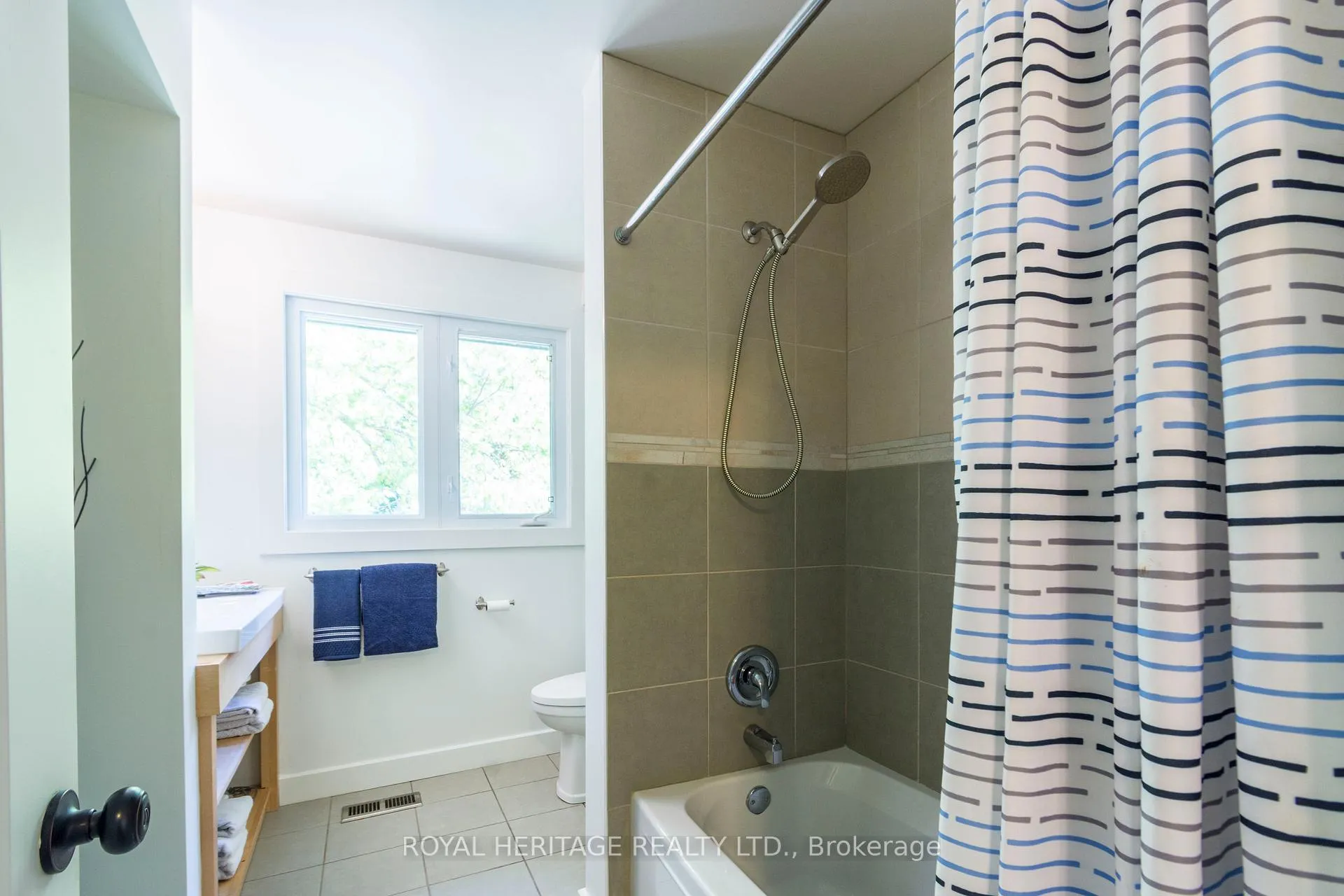 Photo 35 of 32 Mallory Road, Prince Edward County, Hallowell Ward — HOMEH