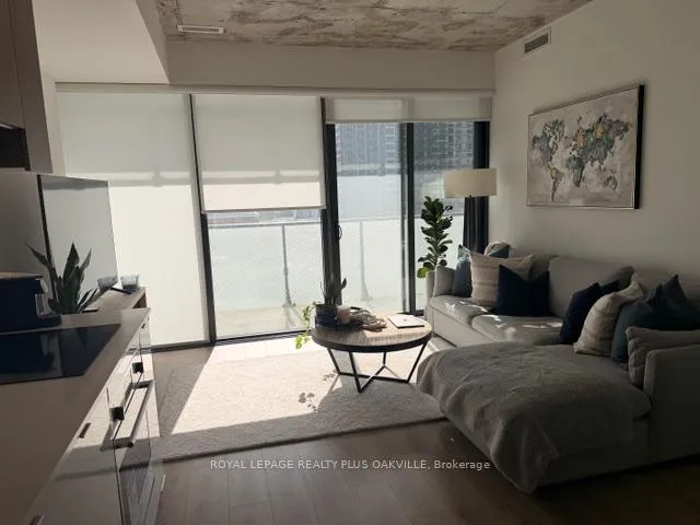 Photo 5 of Unit 1201, 161 Roehampton Avenue, Toronto, Mount Pleasant West — HOMEH