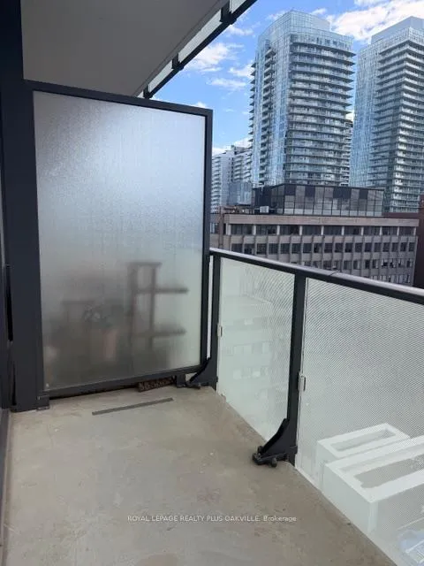 Photo 15 of Unit 1201, 161 Roehampton Avenue, Toronto, Mount Pleasant West — HOMEH