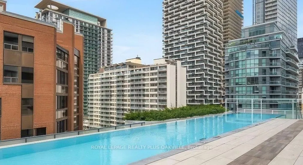 Photo 23 of Unit 1201, 161 Roehampton Avenue, Toronto, Mount Pleasant West — HOMEH