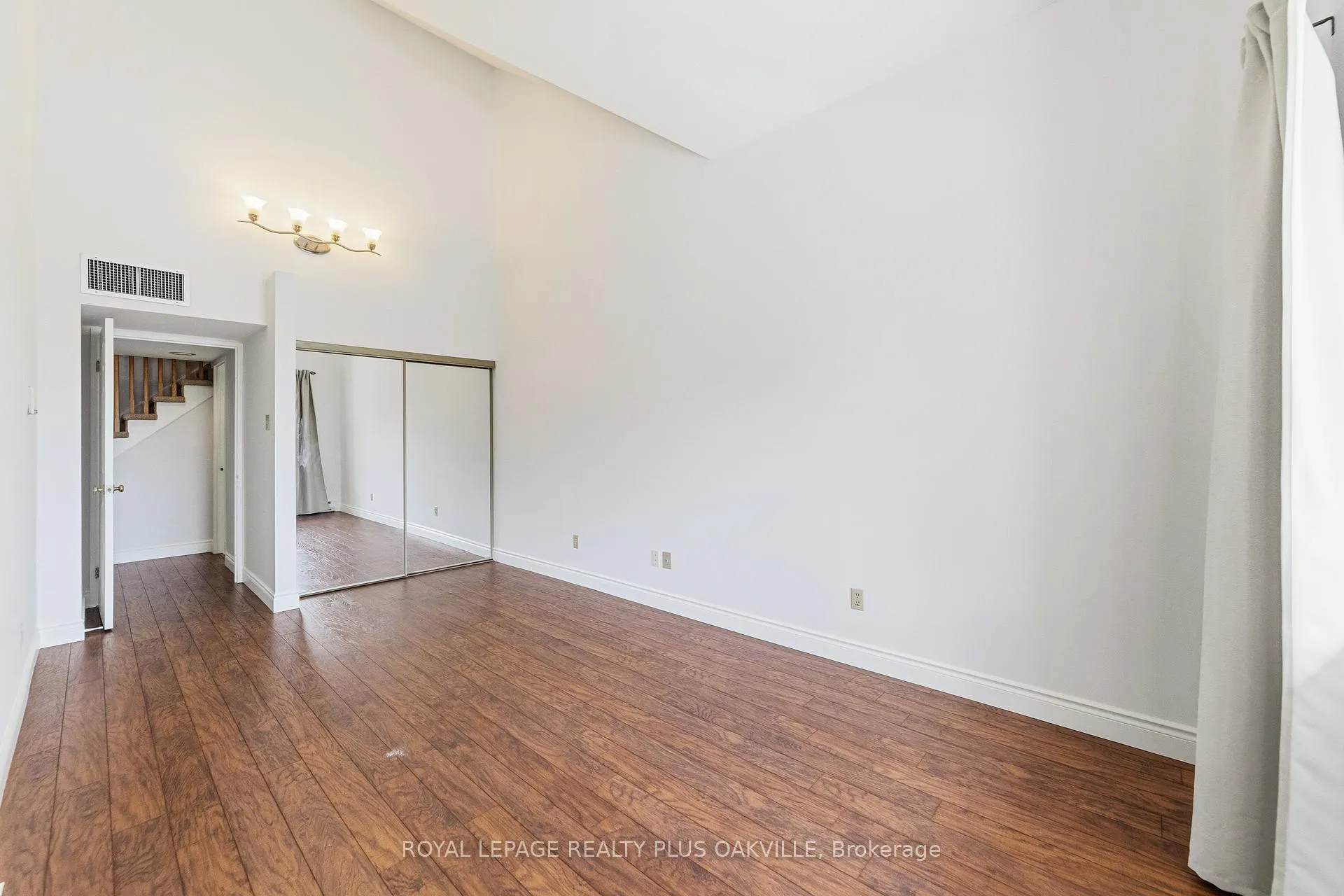 Photo 21 of Unit 404, 100 Bronte Road, Oakville, Bronte — HOMEH