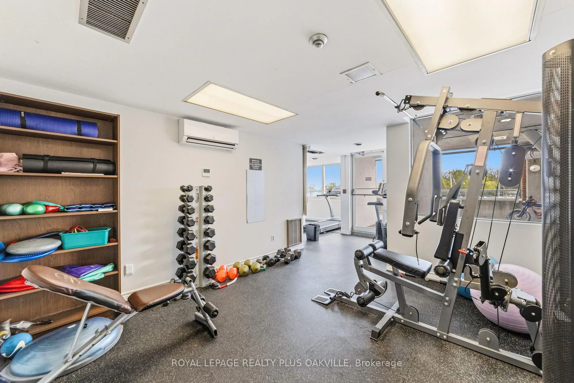 Photo 30 of Unit 404, 100 Bronte Road, Oakville, Bronte — HOMEH