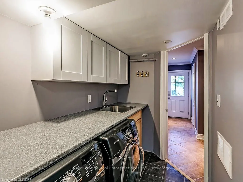 Photo 21 of 3052 Drumloch Avenue, Oakville, Bronte Creek — HOMEH