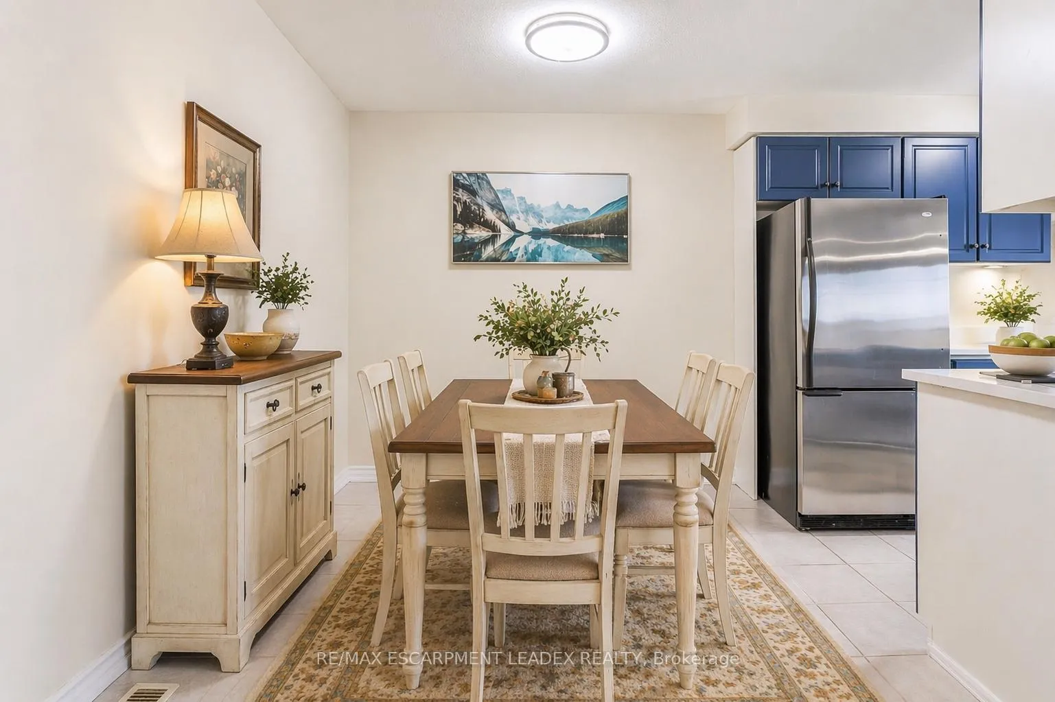 Photo 8 of Unit 2, 171 Highbury Drive, Hamilton, Stoney Creek Mountain — HOMEH