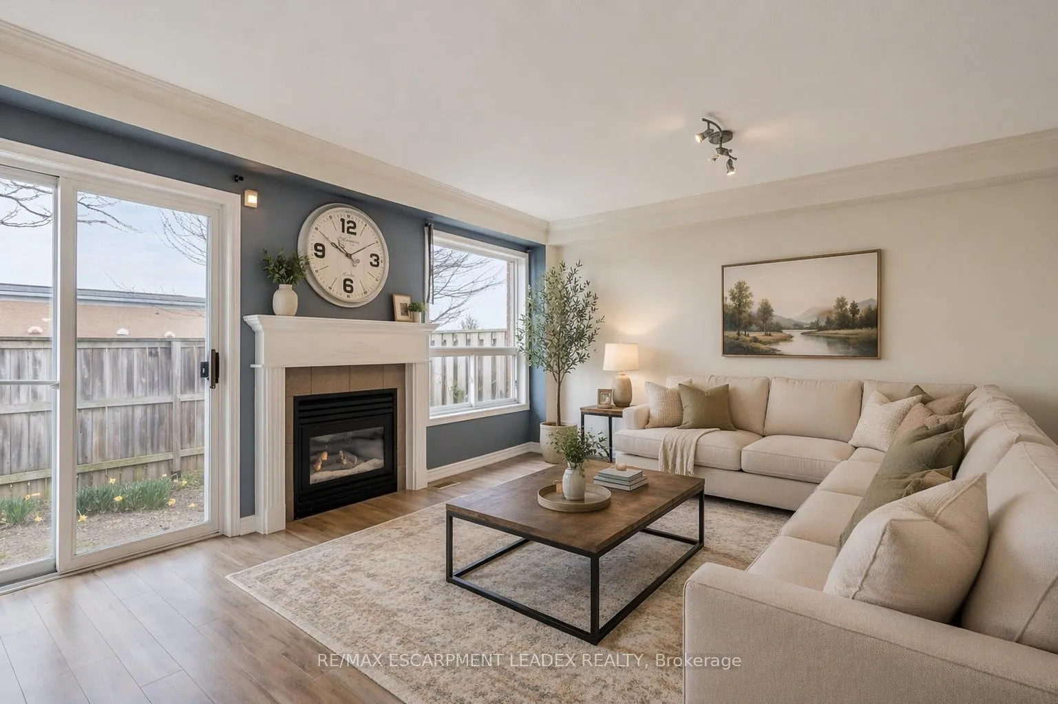 Photo 17 of Unit 2, 171 Highbury Drive, Hamilton, Stoney Creek Mountain — HOMEH