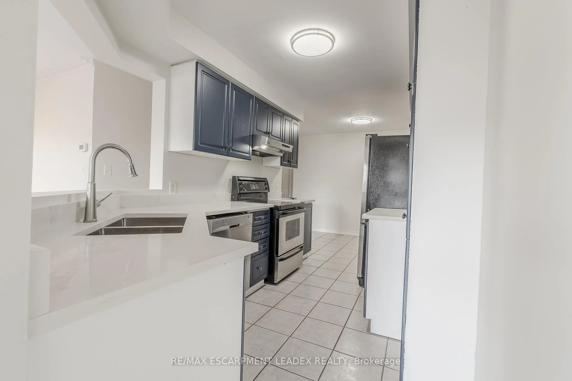 Photo 20 of Unit 2, 171 Highbury Drive, Hamilton, Stoney Creek Mountain — HOMEH