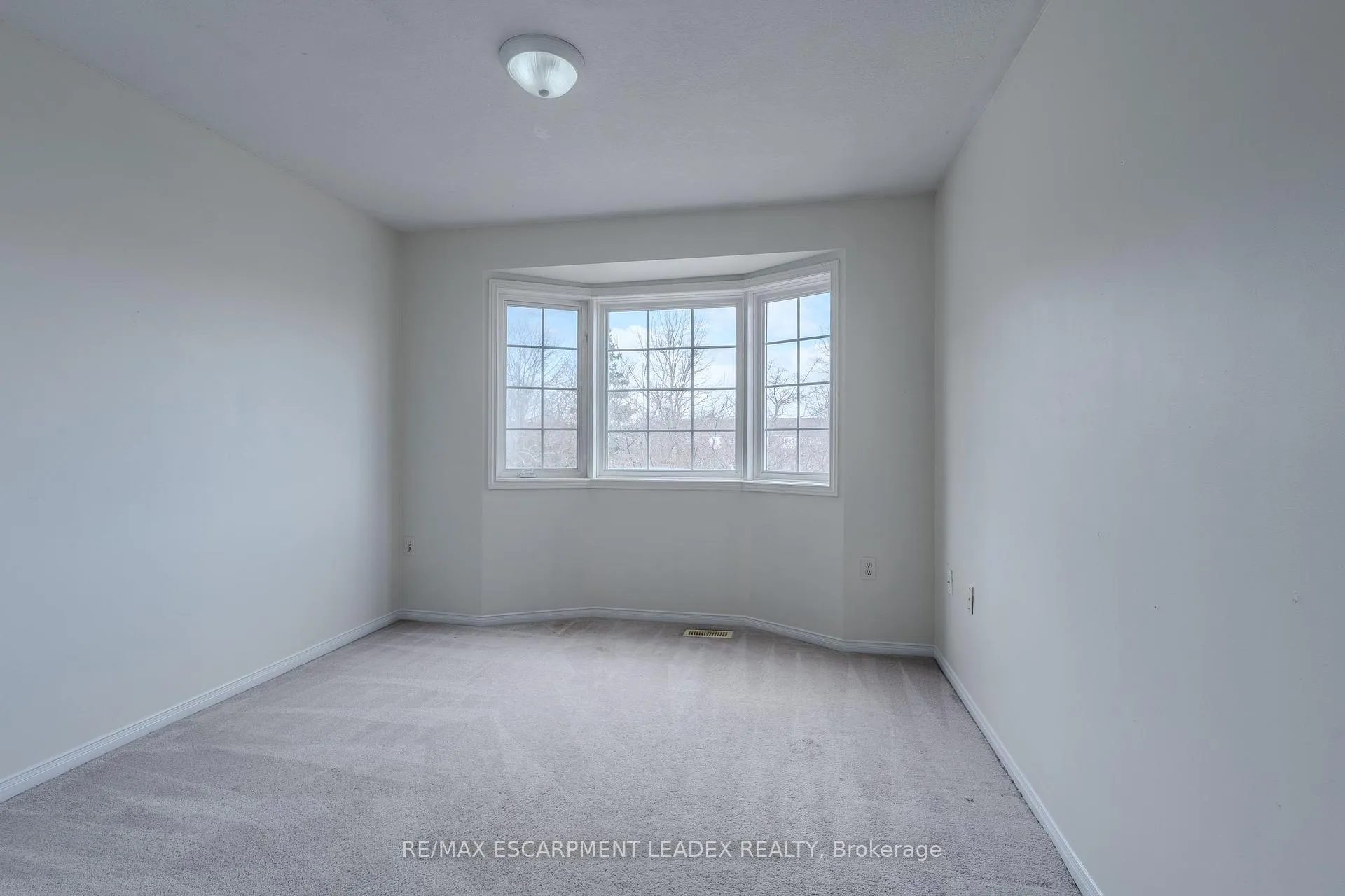 Photo 22 of Unit 2, 171 Highbury Drive, Hamilton, Stoney Creek Mountain — HOMEH
