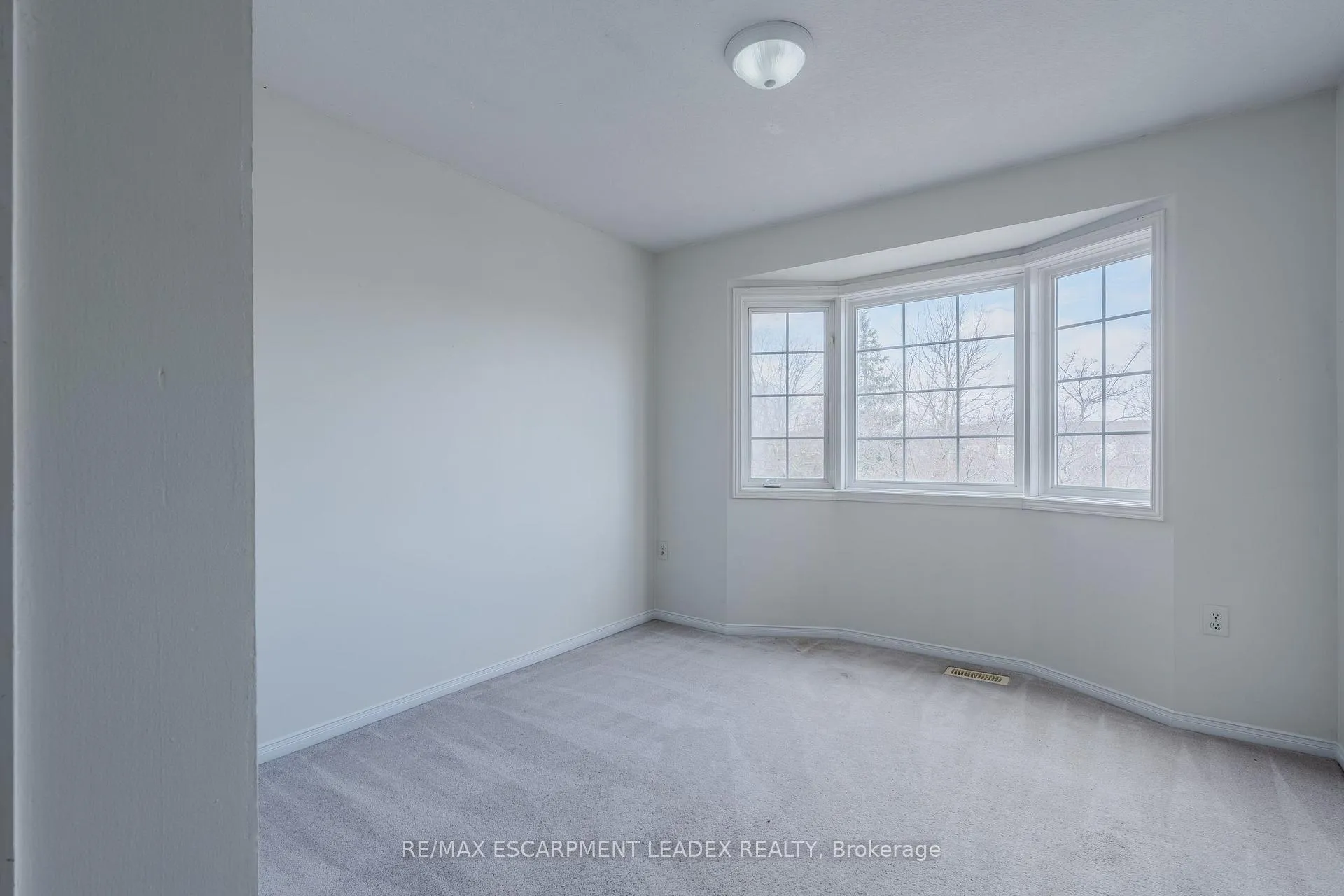 Photo 26 of Unit 2, 171 Highbury Drive, Hamilton, Stoney Creek Mountain — HOMEH