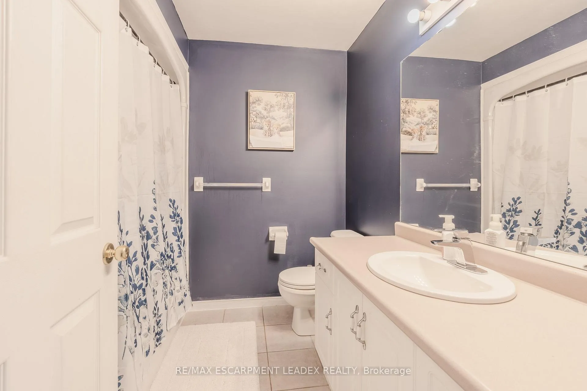 Photo 31 of Unit 2, 171 Highbury Drive, Hamilton, Stoney Creek Mountain — HOMEH