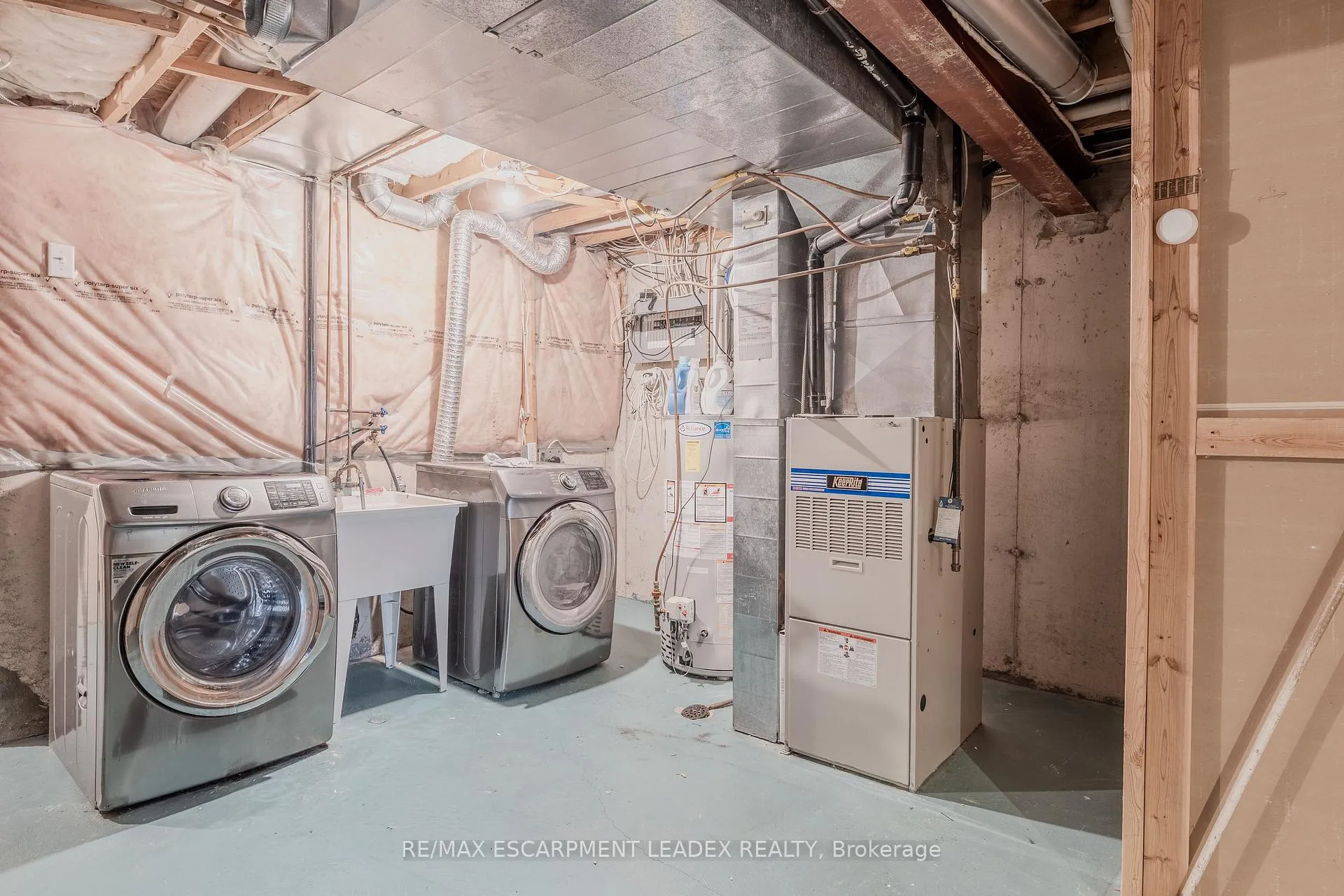 Photo 37 of Unit 2, 171 Highbury Drive, Hamilton, Stoney Creek Mountain — HOMEH