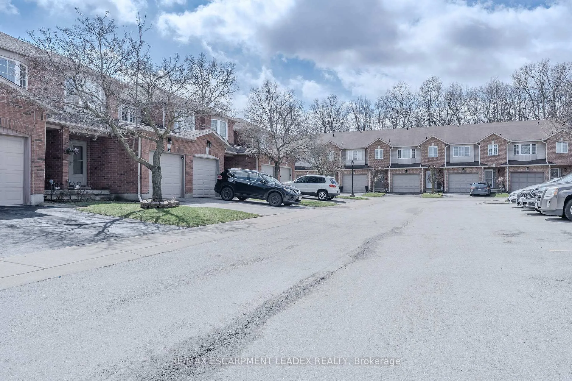 Photo 40 of Unit 2, 171 Highbury Drive, Hamilton, Stoney Creek Mountain — HOMEH