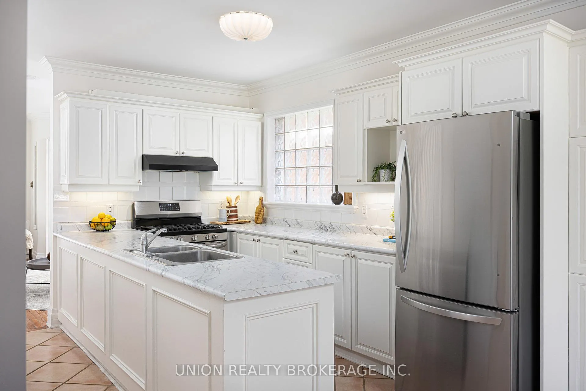 Photo 8 of 212 Dewhurst Boulevard, Toronto, Danforth Village-East York — HOMEH