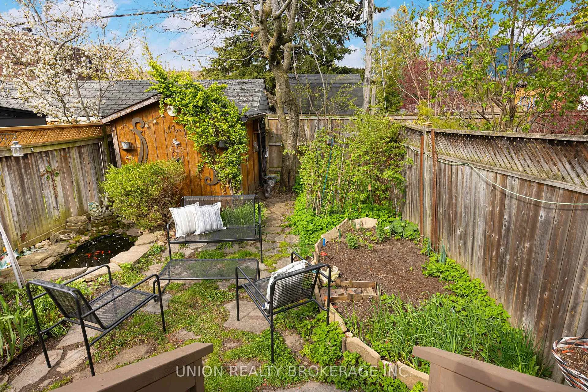 Photo 35 of 212 Dewhurst Boulevard, Toronto, Danforth Village-East York — HOMEH