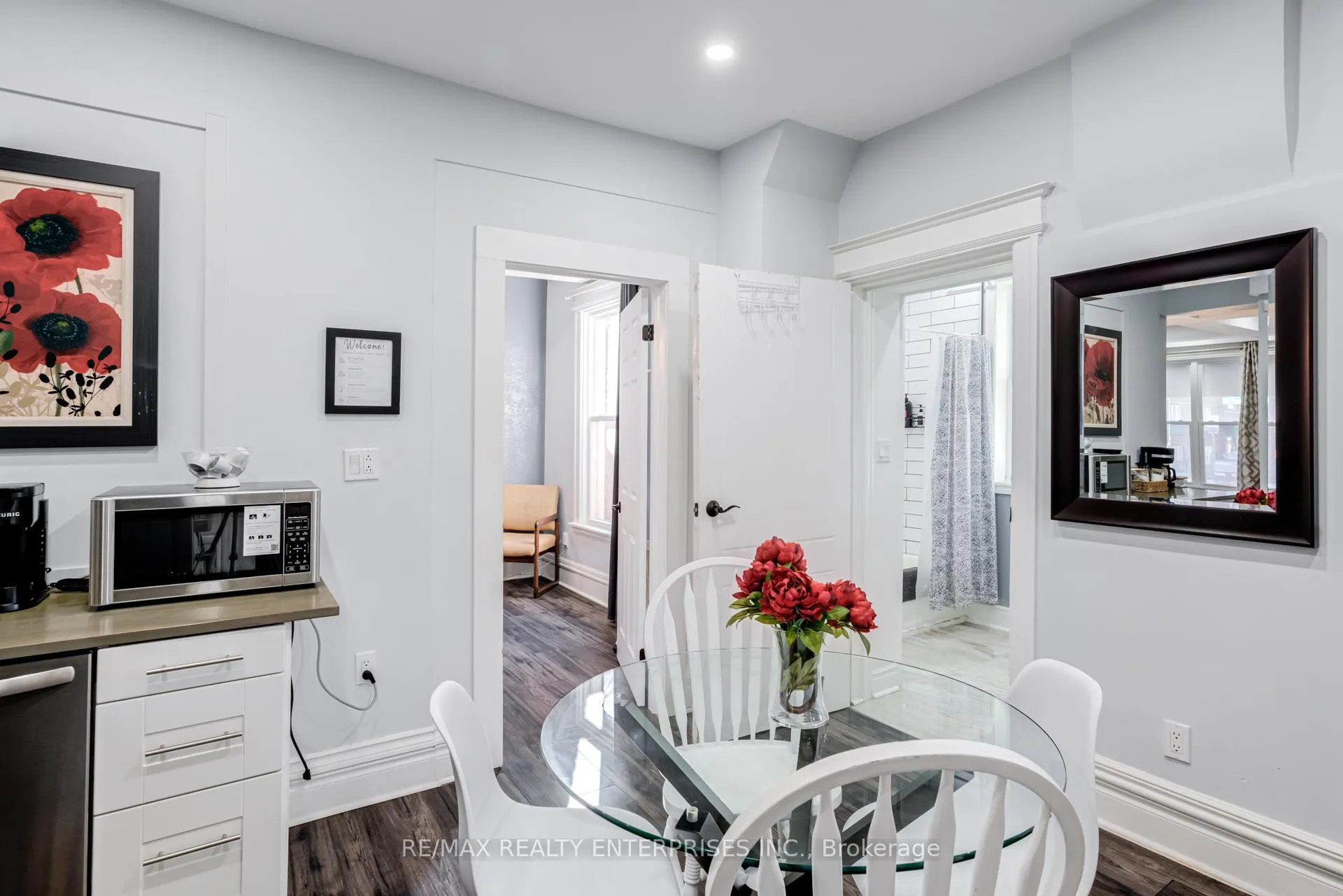 Photo 10 of 20 Sherman Avenue S, Hamilton, Gibson — HOMEH