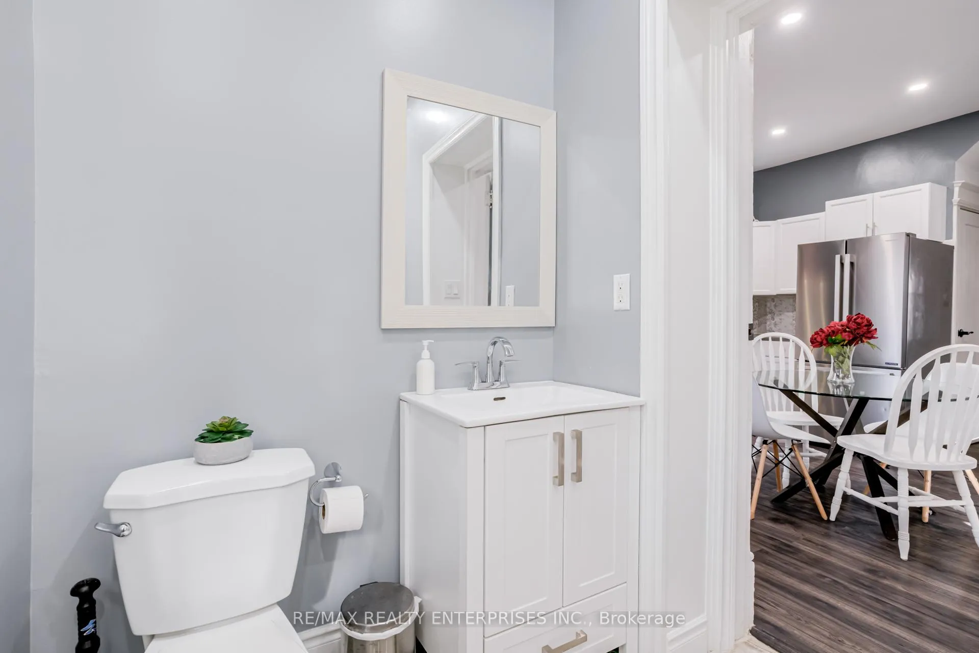 Photo 13 of 20 Sherman Avenue S, Hamilton, Gibson — HOMEH