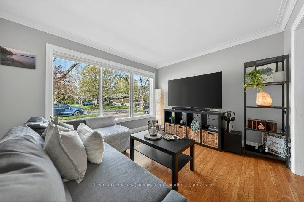 Photo 13 of 76 Freeman Avenue, Guelph, Riverside Park — HOMEH