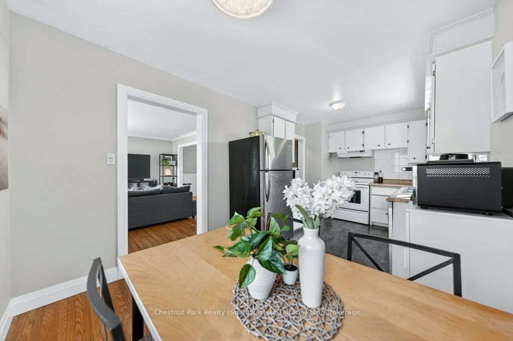 Photo 18 of 76 Freeman Avenue, Guelph, Riverside Park — HOMEH