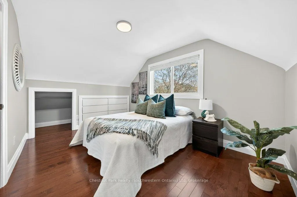 Photo 34 of 76 Freeman Avenue, Guelph, Riverside Park — HOMEH