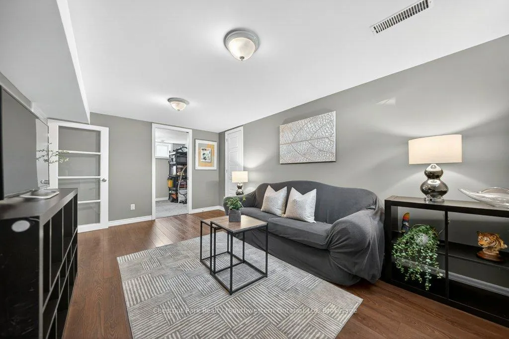 Photo 38 of 76 Freeman Avenue, Guelph, Riverside Park — HOMEH