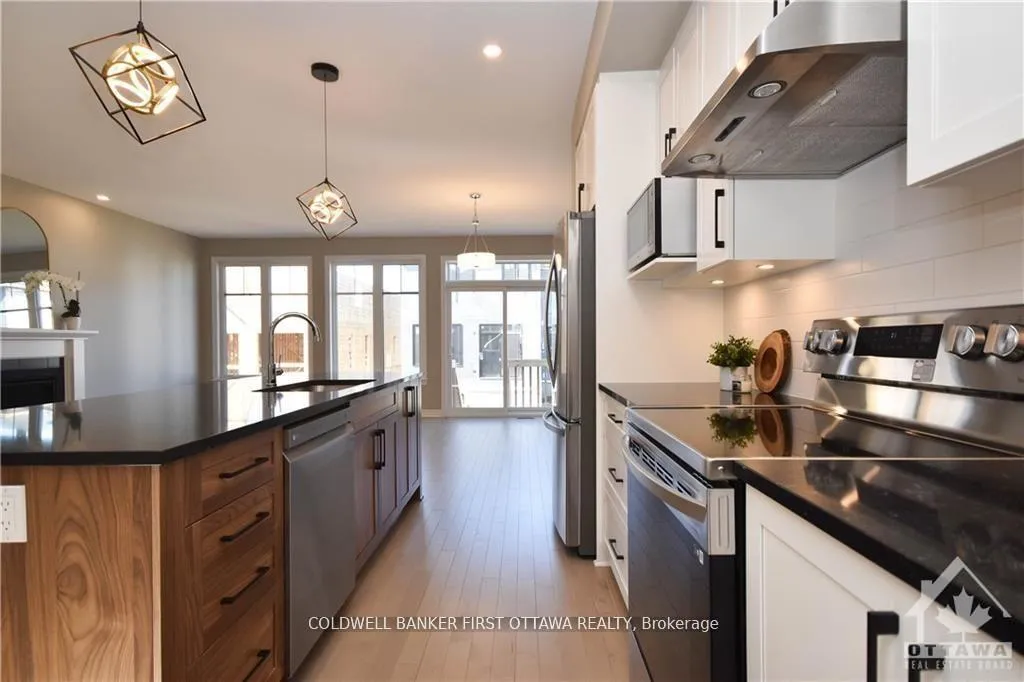 Photo 8 of 183 Angelonia Crescent, Ottawa, Blossom Park/Kemp Park/Findlay Creek — HOMEH