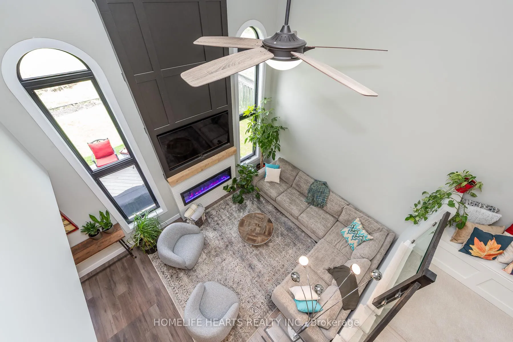 Photo 16 of 48 Baccarat Crescent, Brampton, Snelgrove — HOMEH