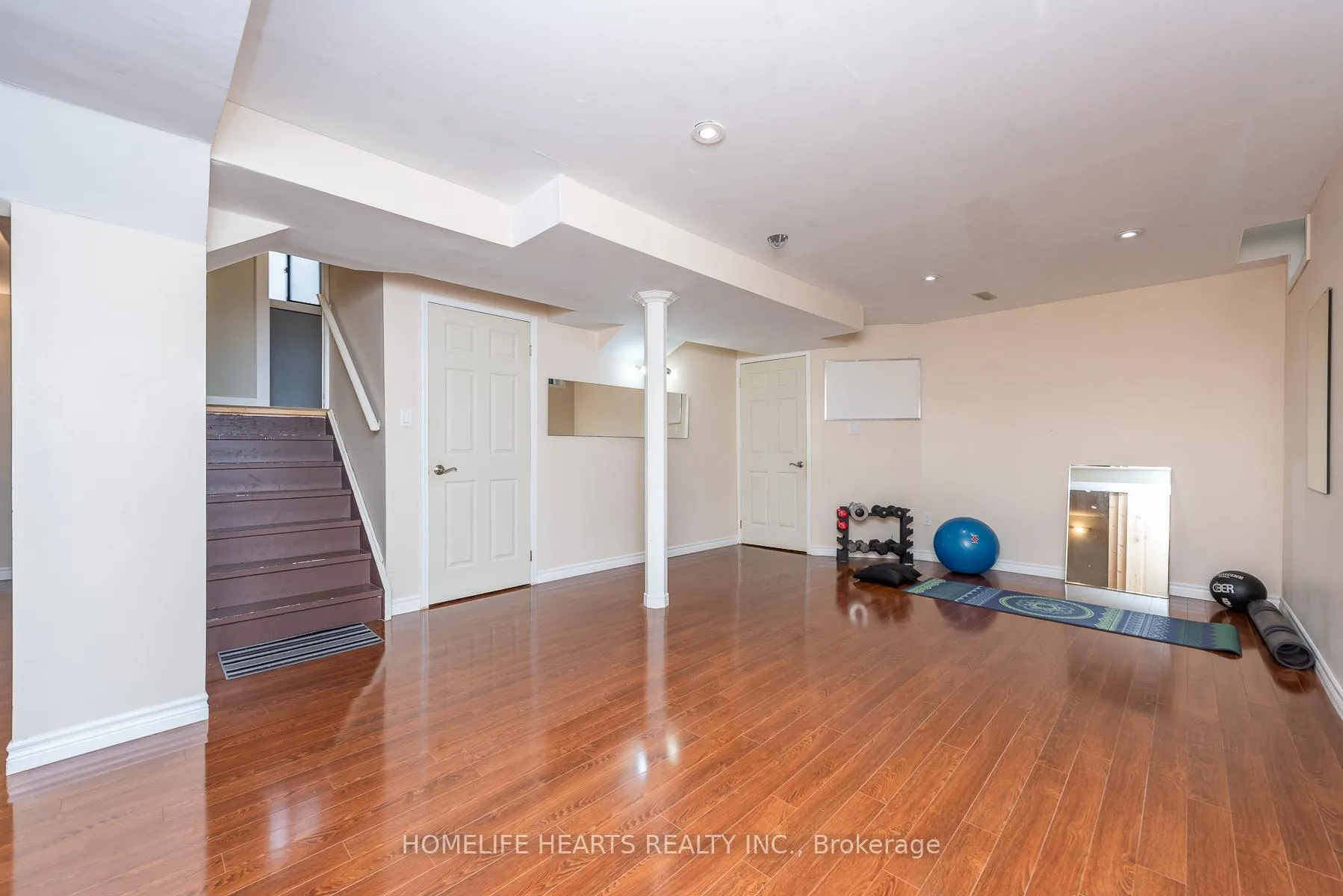 Photo 32 of 48 Baccarat Crescent, Brampton, Snelgrove — HOMEH