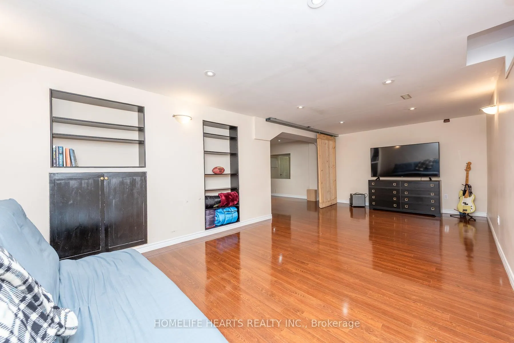 Photo 35 of 48 Baccarat Crescent, Brampton, Snelgrove — HOMEH
