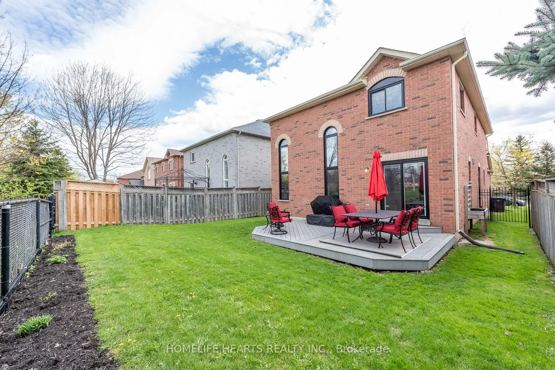 Photo 38 of 48 Baccarat Crescent, Brampton, Snelgrove — HOMEH